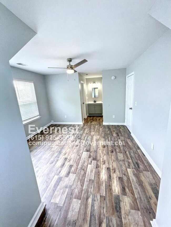 Building Photo - 3-Bedroom, 2-Bathroom Home with Deck and C...