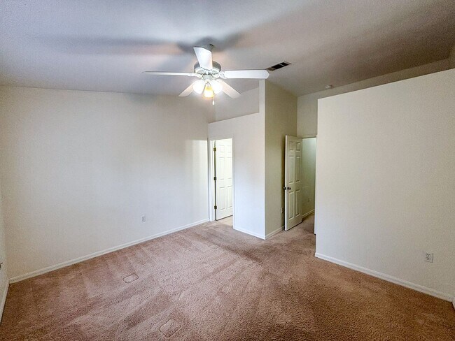 Building Photo - 3510 SW 30th Way