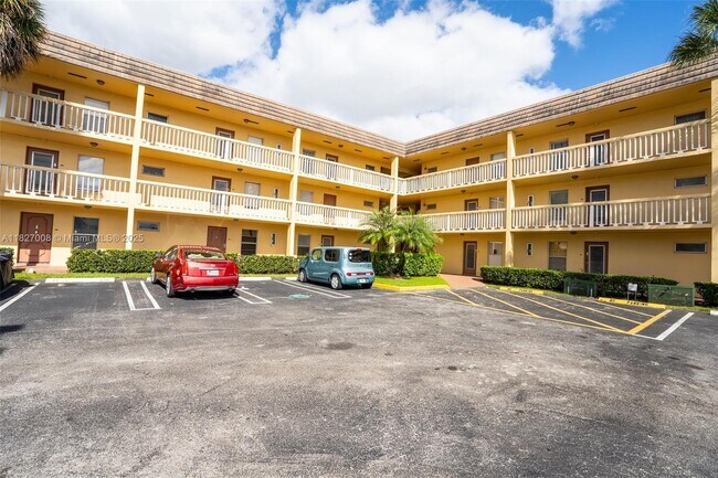 Building Photo - 608 SW Natura Blvd
