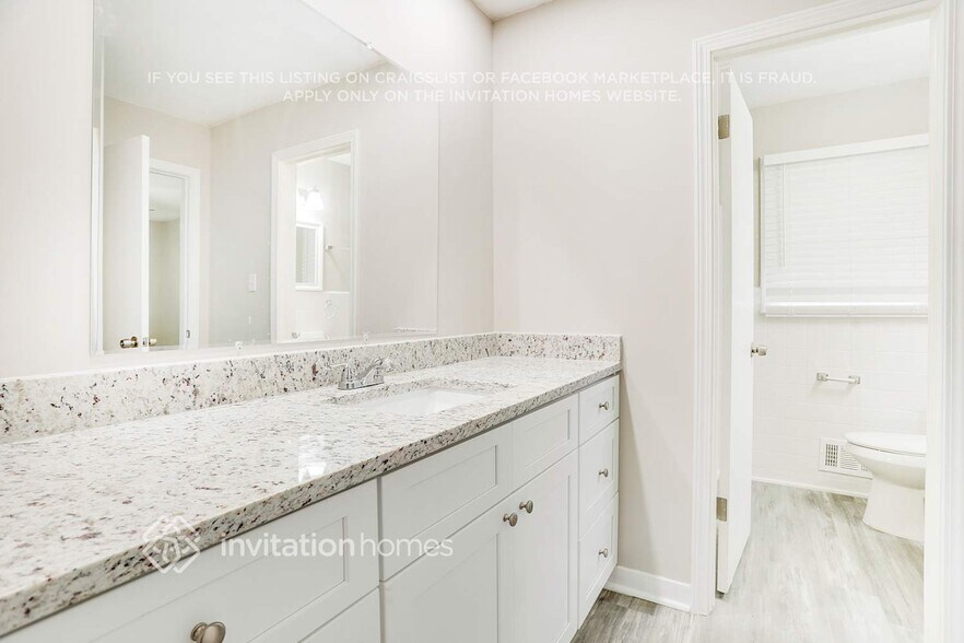 Building Photo - 3086 Tolbert Dr