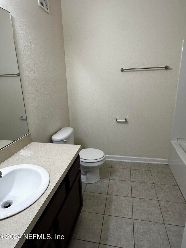 Building Photo - 4920 Key Lime Dr