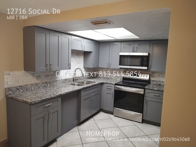 Building Photo - 12716 Social Dr