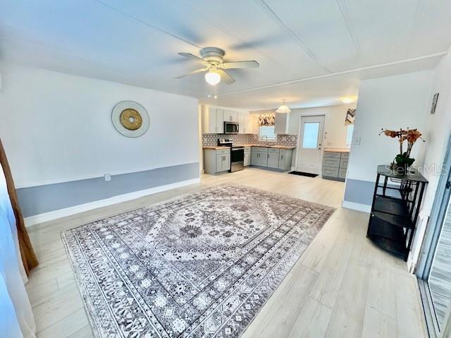 Building Photo - 10810 Freedom Dr