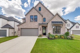Building Photo - 3112 Blake Dr