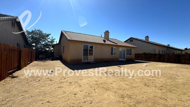 Building Photo - 14550 Chippendale Cir