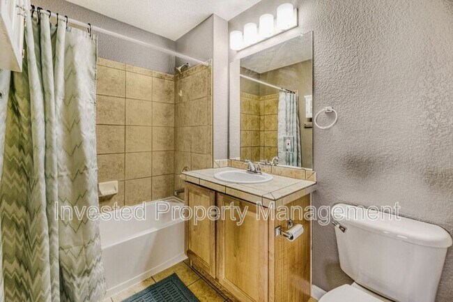 Building Photo - 1500 Wild Cat Mountain Rd