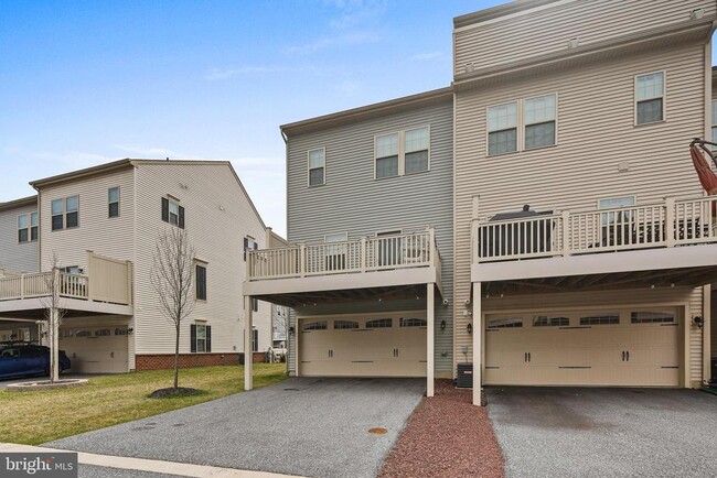 Building Photo - 10012 Sandy Run Rd