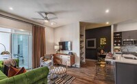 Building Photo - 2 bedroom in Fort Worth TX 76102