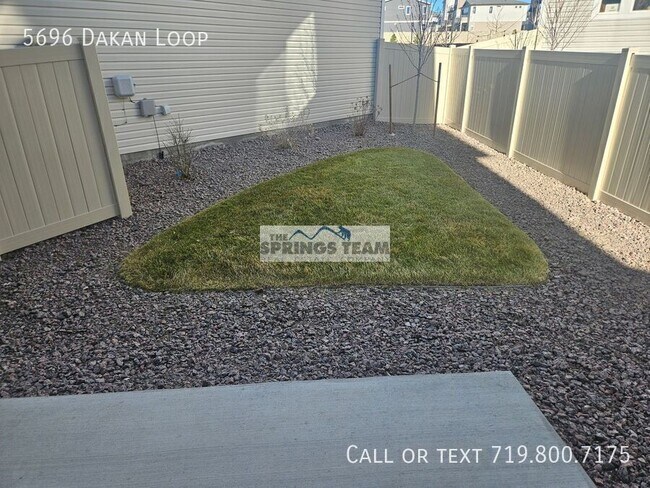 Building Photo - 5696 Dakan Lp