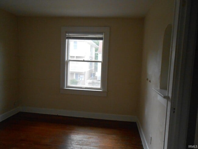 Building Photo - 1308 Atwater Ave