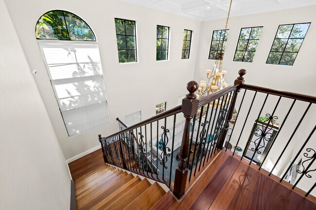 Building Photo - 7040 Long Leaf Dr