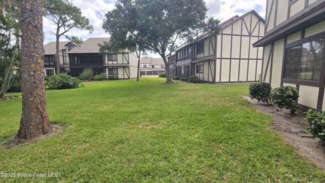 Building Photo - 816 Greenwood Manor Cir