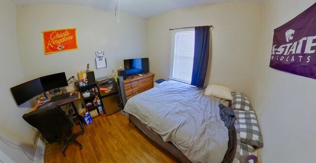 Building Photo - 1120 Thurston St