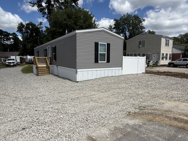 Building Photo - 3910 Socastee Blvd