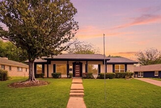 Building Photo - 3013 Conejos Dr