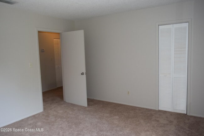 Building Photo - 3512 Tree Ridge Ln NE