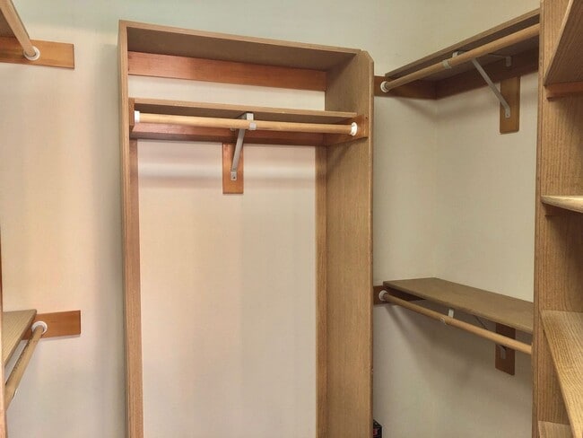 Building Photo - Spacious 4-Bedroom House in North Newberg near park and schools