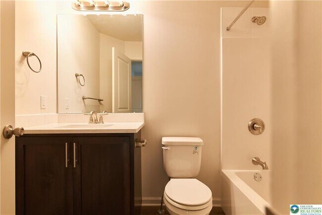 Building Photo - 6653 Stein Way