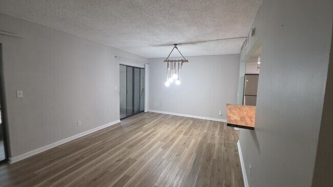 Building Photo - 2 Bedroom 2 Bath Condo just 10 Minutes from Downtown St Augustine and Beaches
