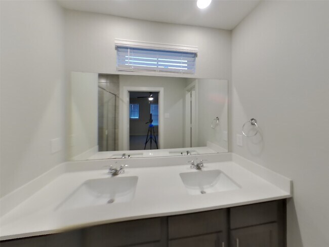 Building Photo - 22855 Terrazzo Dr