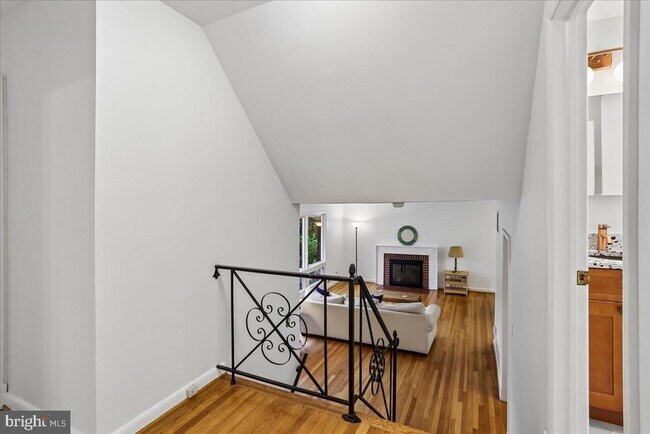 Building Photo - 1703 Tilton Dr