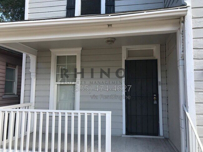 Building Photo - 2440 B Ave