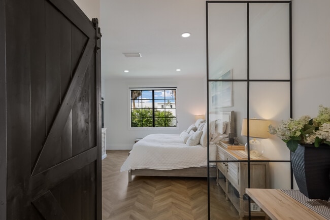 Master Bedroom - 3224 S East Ave