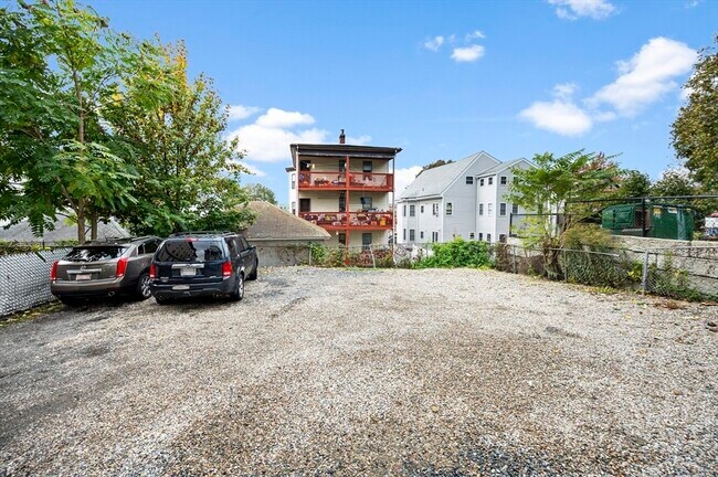 Building Photo - 276 Washington Ave