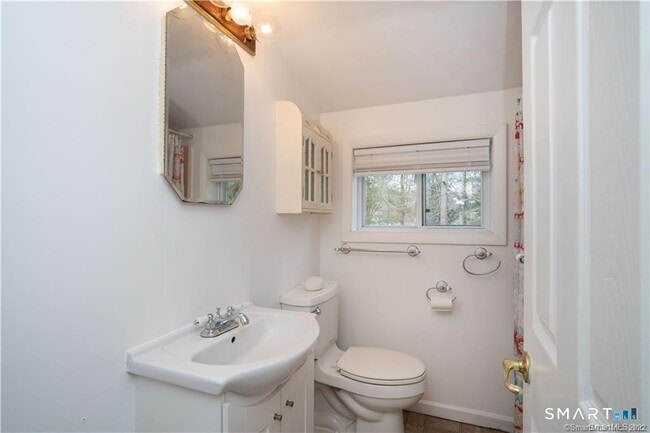 Building Photo - 34 John Smith Dr