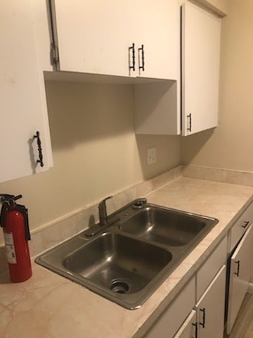 Building Photo - 5140 SE 29th St