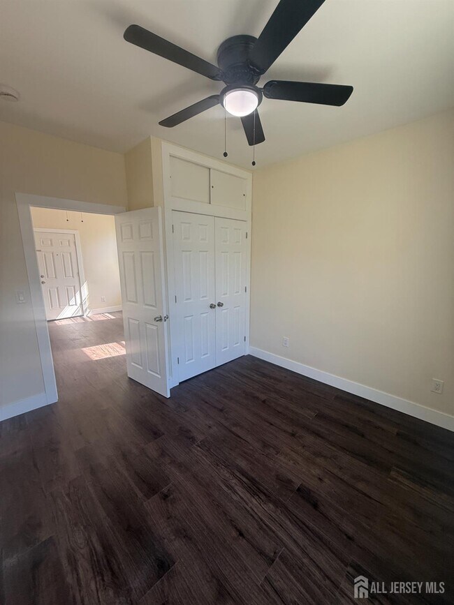 Building Photo - 205 Duncan Ave