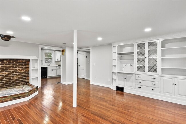 Building Photo - 138 Walker Rd
