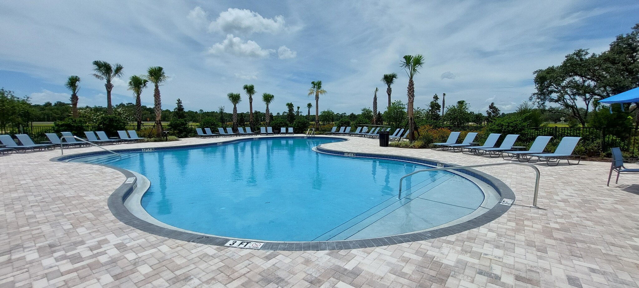 Building Photo - 13490 Tropical Breeze Way