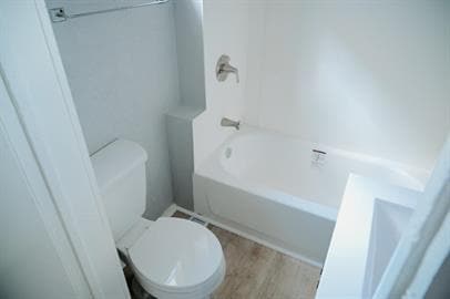 Building Photo - 2405 Blondo St