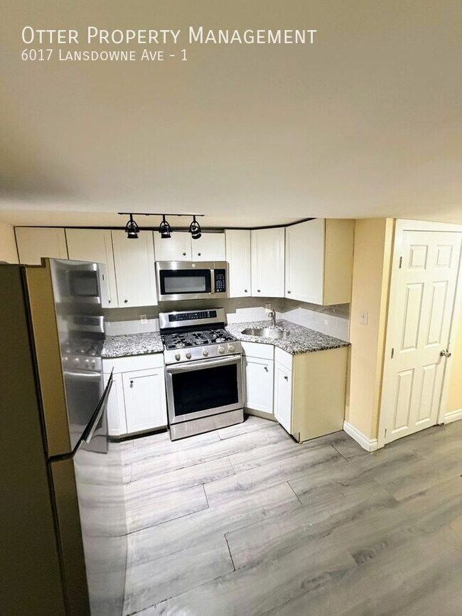 Building Photo - 6017 Lansdowne Ave