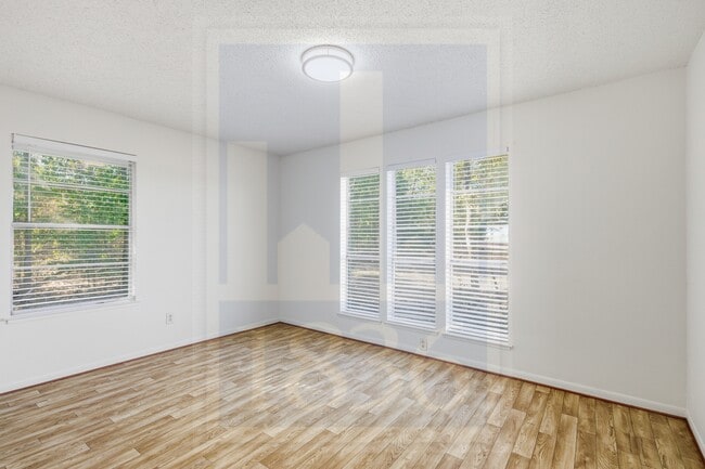 Building Photo - 609 Carlos G Parker Blvd NW