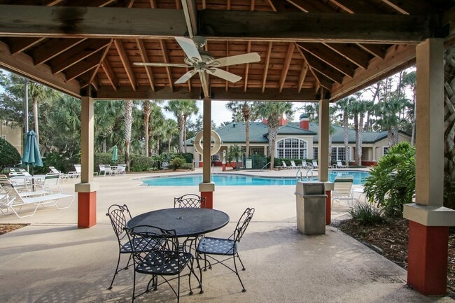 Building Photo - 170 Veracruz Dr