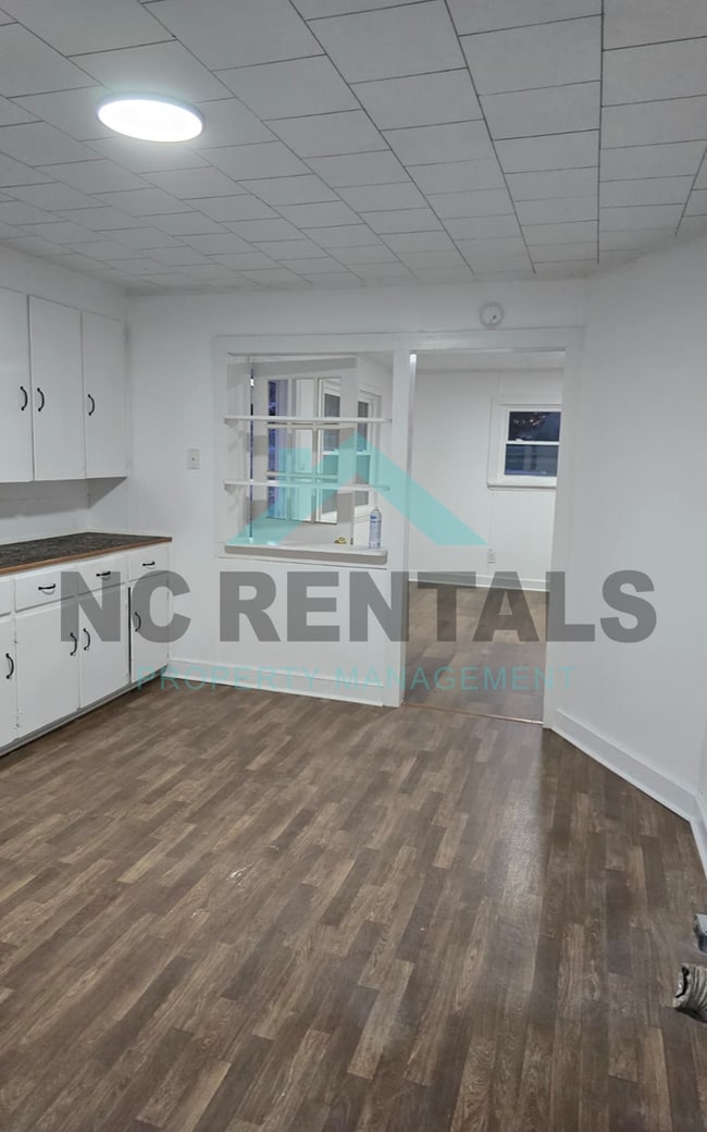 Building Photo - 162 Trivette Rd