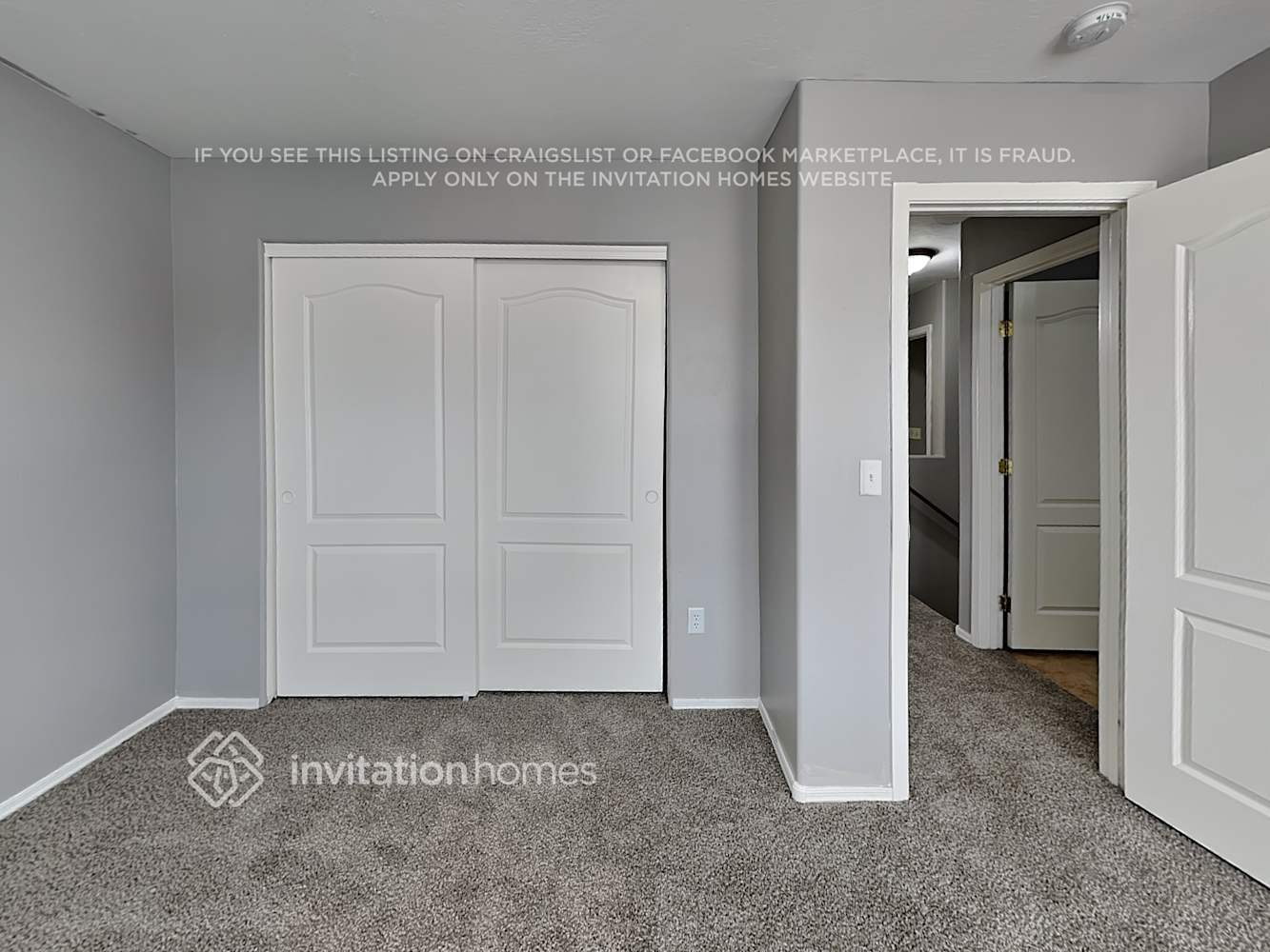 Building Photo - 10638 E Olla Ave