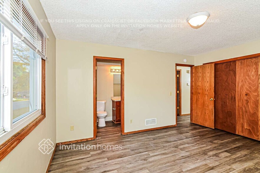 Building Photo - 8157 James Ave N