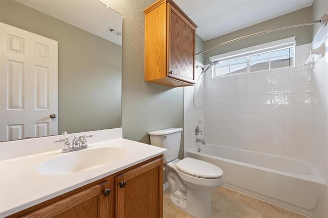 Building Photo - 1506 Wild Basin Ln