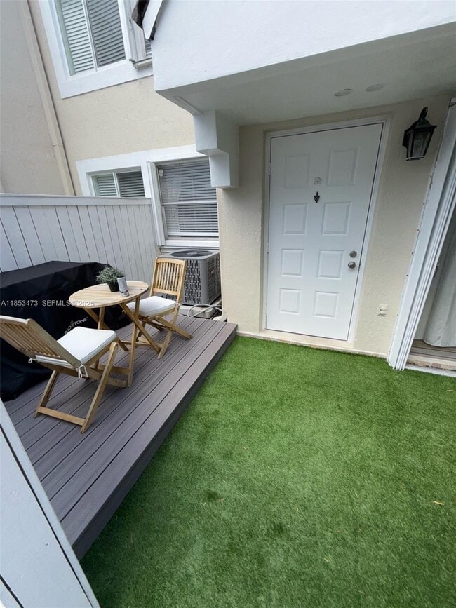 Building Photo - 4530 SW 68th Ct Cir