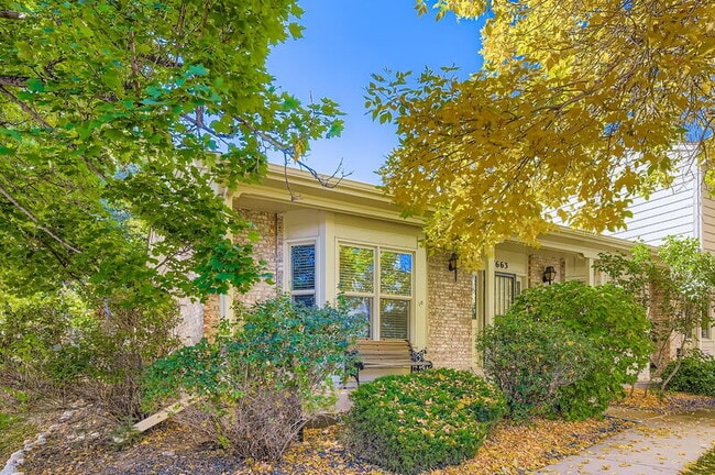 Building Photo - 7663 S Cove Cir