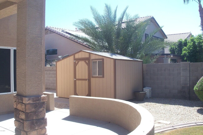 Building Photo - 5456 W Kristal Way