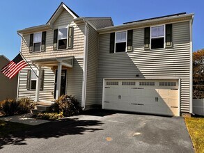 Building Photo - Close NGIC & Ruckersville area- Great two ...
