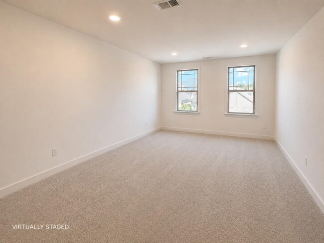 Building Photo - 595 Mount Laurel Dr