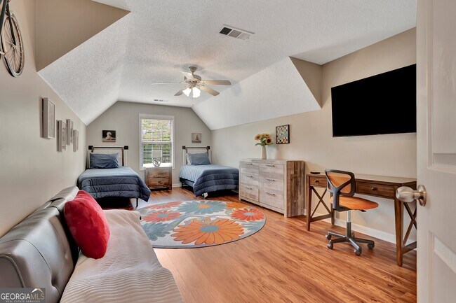 Building Photo - 311 Hambrick Park