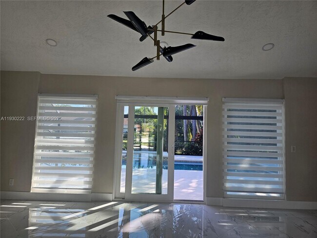 Building Photo - 4 Alford Ct