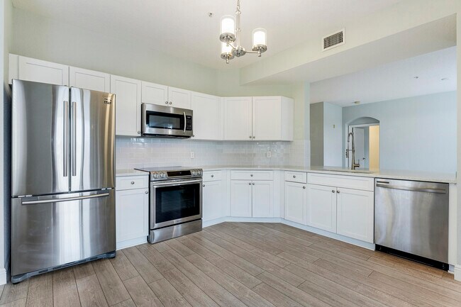 Building Photo - 11041 Legacy Blvd