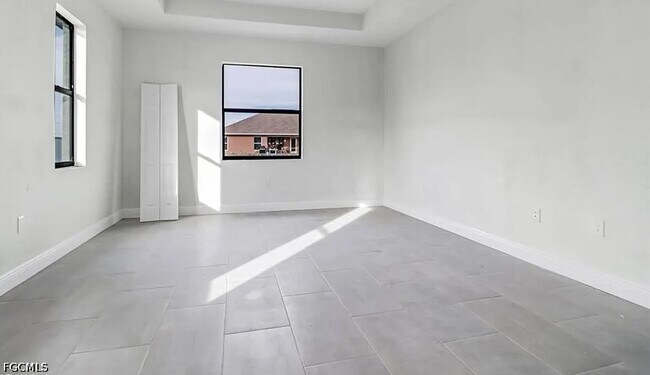 Building Photo - 408 Chiquita Blvd N